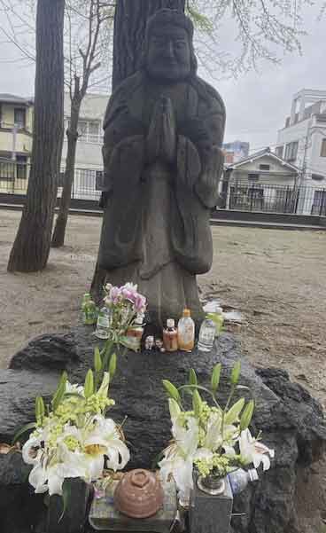 鬼子母神像
